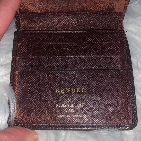 Authentic Louis Vuitton bifold taiga wallet - Picture 7 of 11